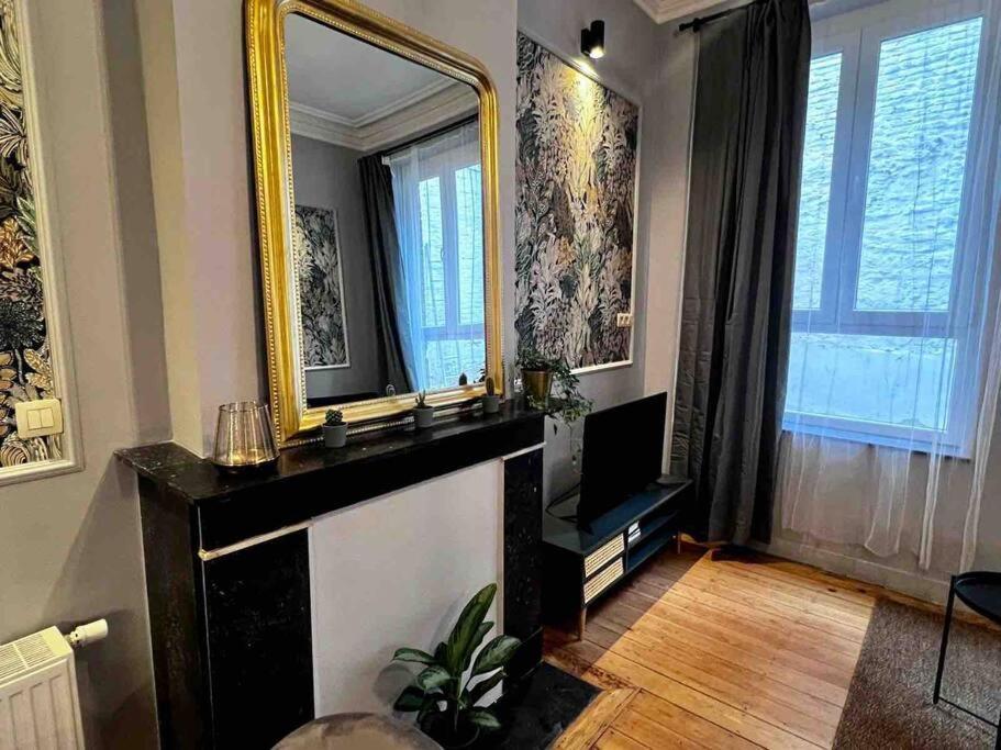 L'haussmannien-place Du Marche, Marches De Bueren Appartement